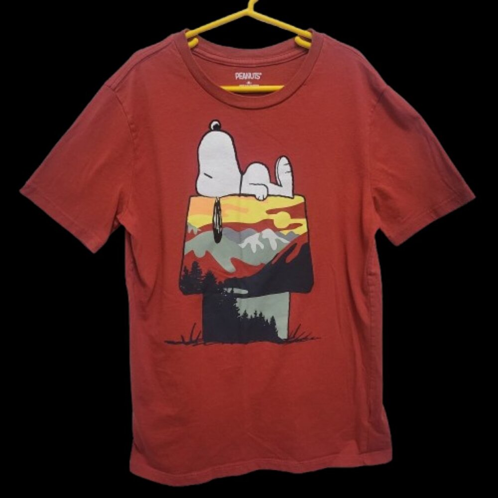 Peanuts® Snoopy Graphic Gender Neutral T-Shirt for Kids Size XL